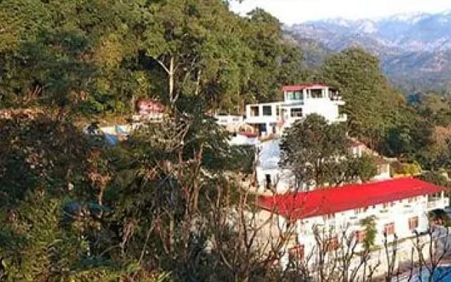 Dolmaar Resort