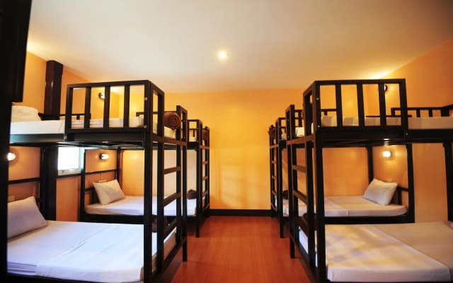 Twin Palms hostel Phi Phi