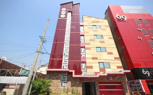 OHHO Hotel