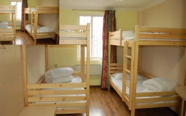 365 inn - Hostel