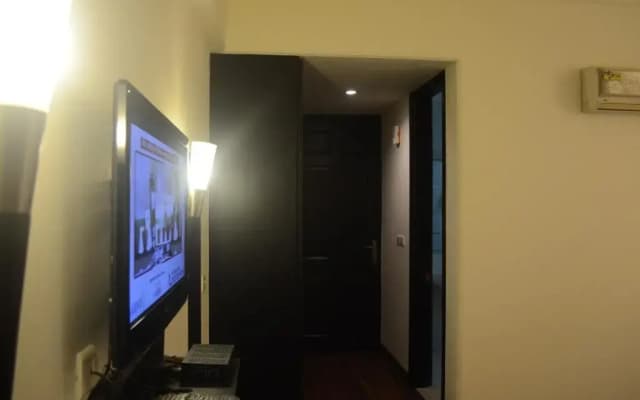 Crown Residence