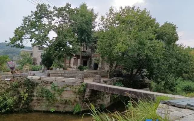Zhaji Lanting Bieyuan Homestay