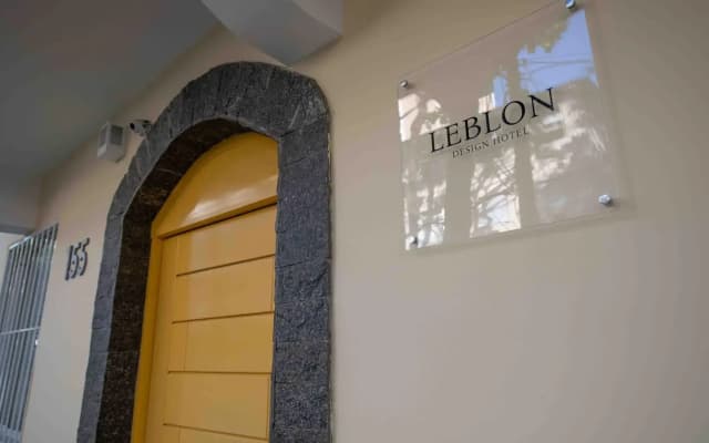 Leblon Design Hotel