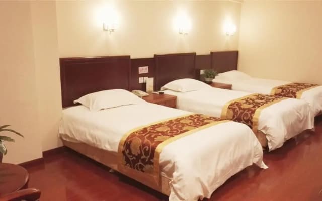GreeTree Inn Jiangsu Wuxi Huishan District Yuqi Town Business Hotel