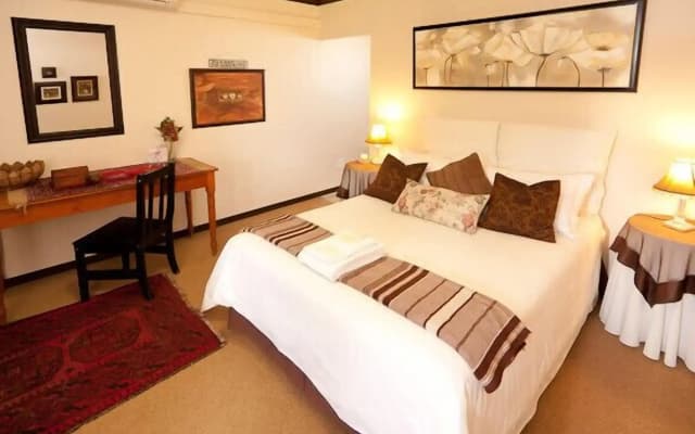 Cunningham Cottage Guest House