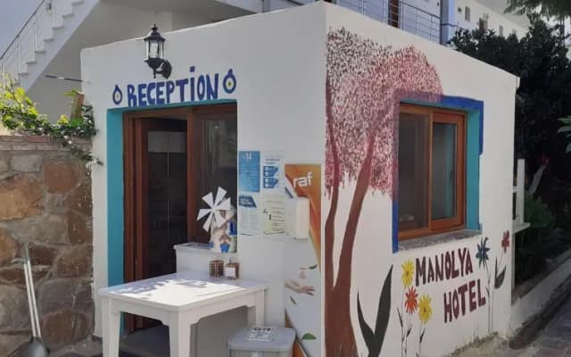 Manolya Hotel