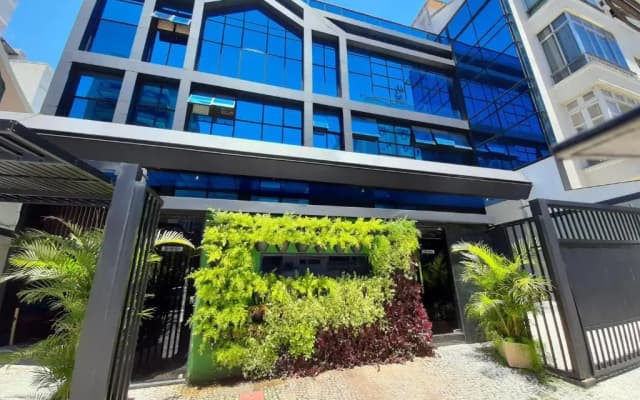 BAMBINA HOTEL -Adultos Somente