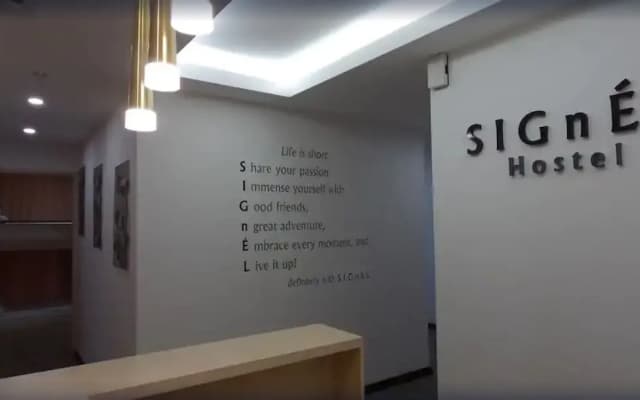Signel Hostel