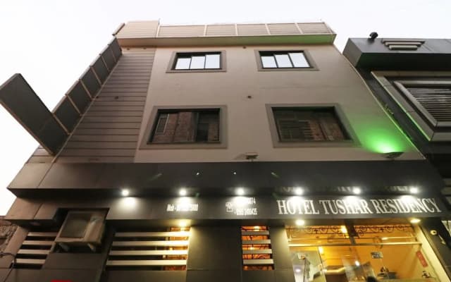 OYO 10414 Hotel Tushar Residency