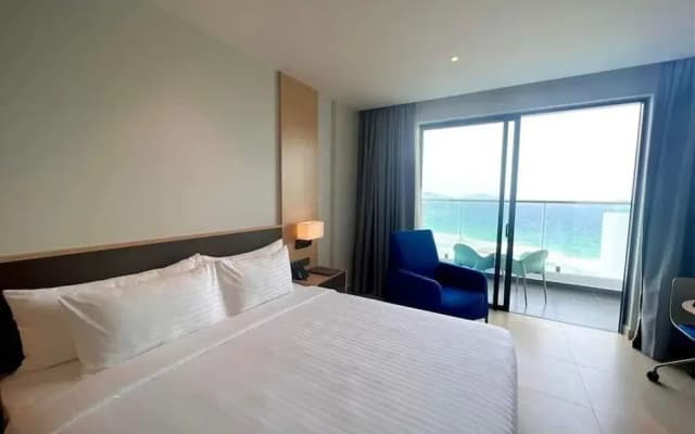 Condotel Cam Ranh Beach Resort
