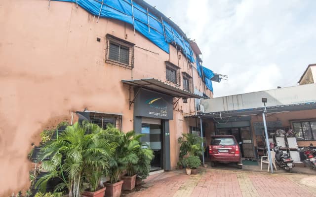 Hotel Kailash Park