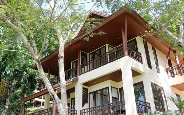 Kooncharaburi Resort