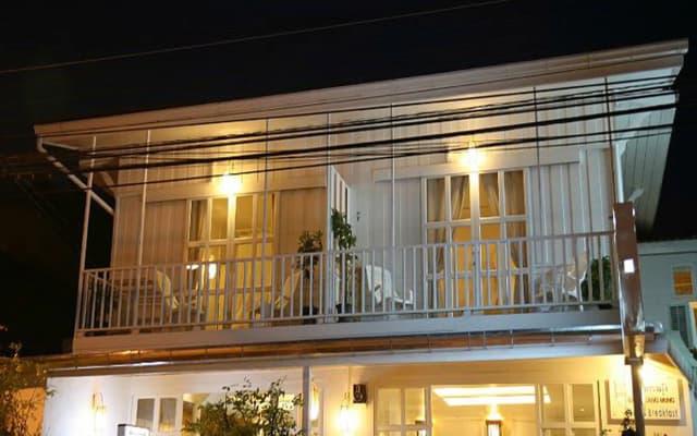 SleepEasy Beach Hostel Huahin