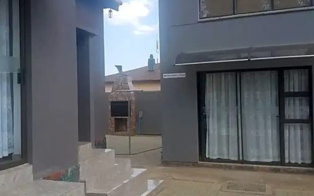 Mzet Guest House