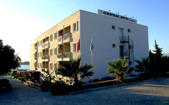 Albayrak Hotel