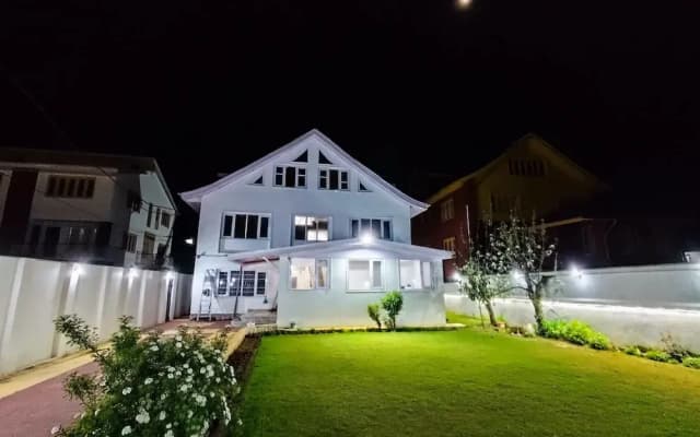 Inframe Cottage