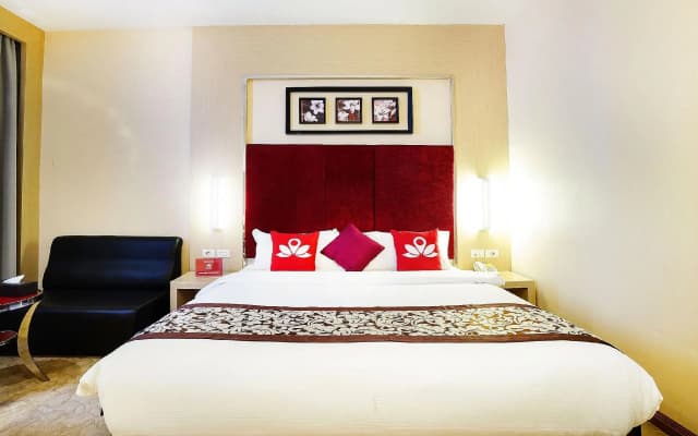 ZEN Rooms Near BCS Mall Penuin