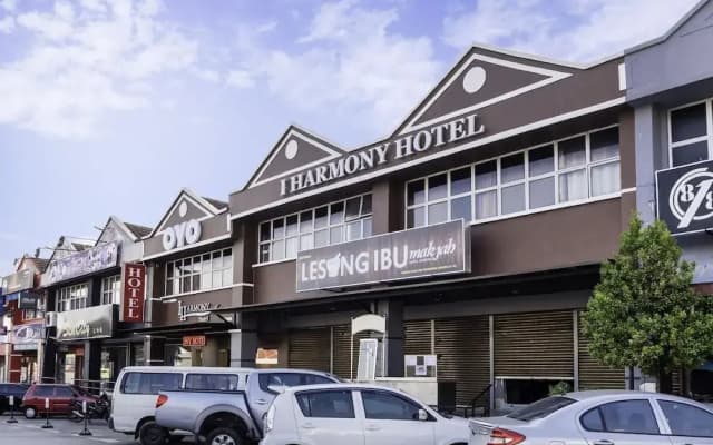 OYO 960 I Harmony Hotel