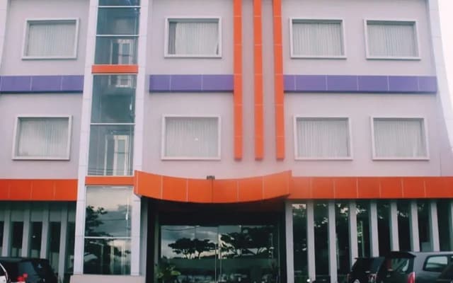 D'Blitz Hotel Kendari
