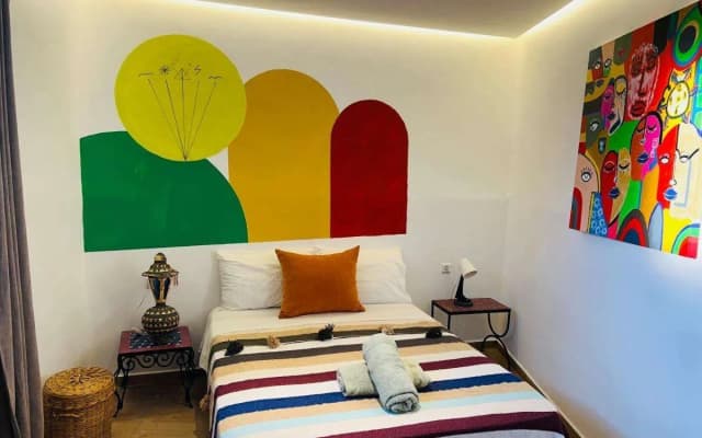 Art riad au bord de la mer