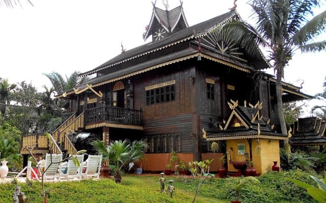 Lanna Saithong Resort