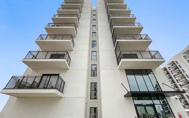 Silkhaus Waters Edge Tower - Yas Island