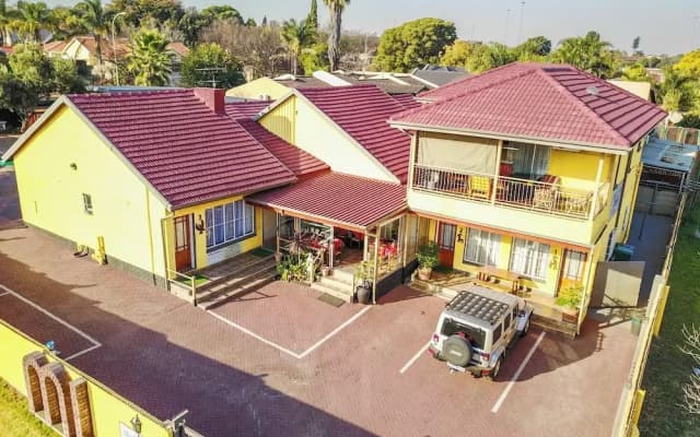 Marle' Lodge Bed & Breakfast