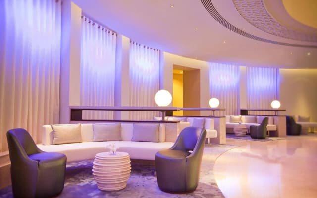 JA Ocean View Hotel, Jumeirah Beach Dubai
