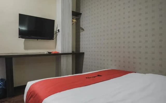 Paradise Homestay by RedDoorz