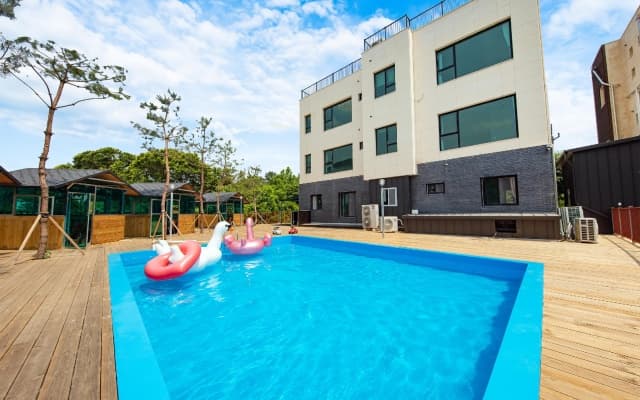 Namiseom 2020 Spa Poolvilla