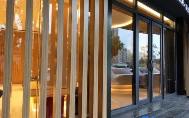 Yiwang Hotel · Selection
