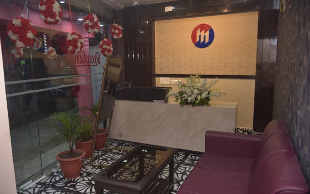 Hotel Maa International