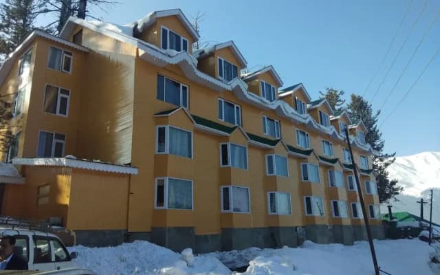 Hotel Zahgeer Continental