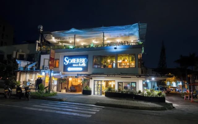 Hotel Corona Real