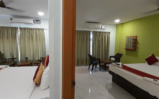 Hotel Rajeshwari International