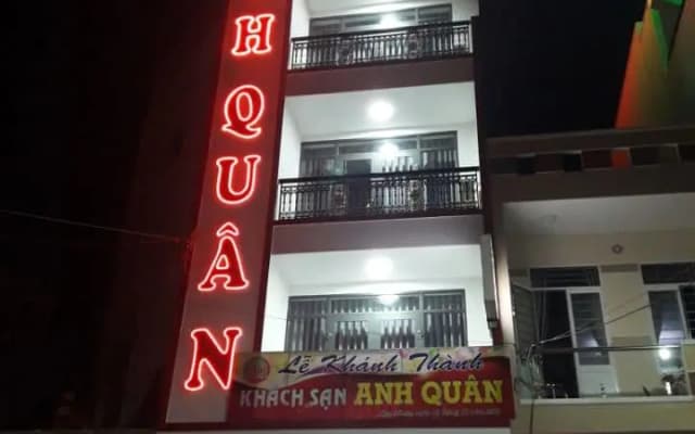 Anh Quan Hotel