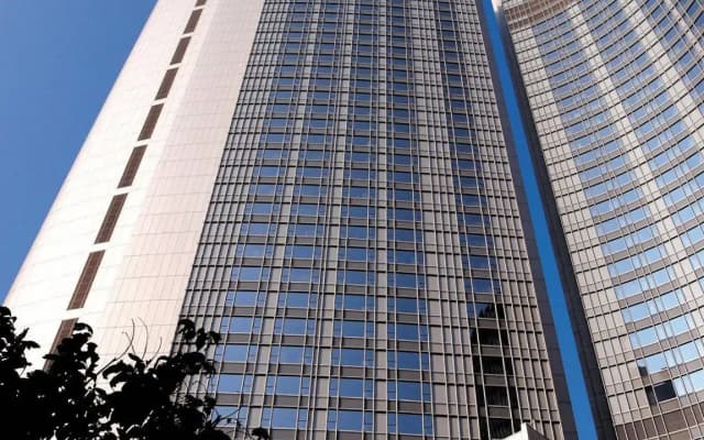 Four Seasons Hotel Hong Kong