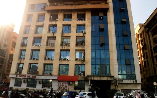 BKC Backpackers - Trade Centre