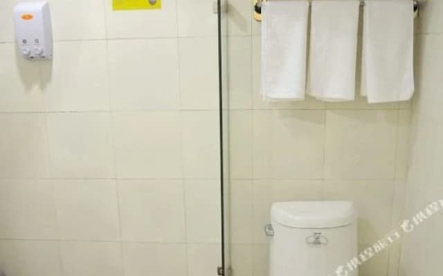 Elong ME Hotel (Ningyang Bus Station)