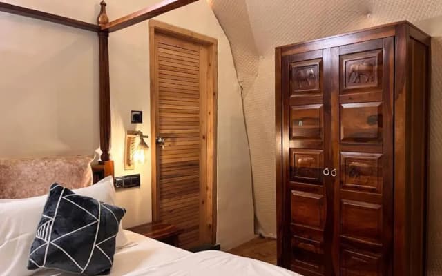 Panaash Eco World - A Luxury Glamping Dome Resort in Manali