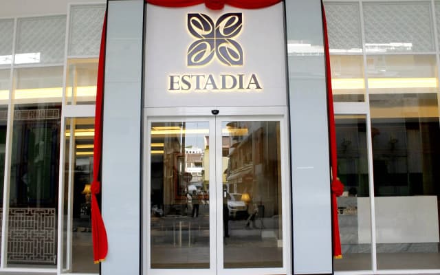 Estadia Hotel