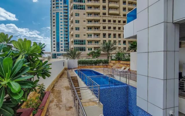 HiGuests - Opal Tower Marina