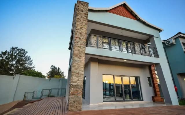 Serurubele Boutique Hotel