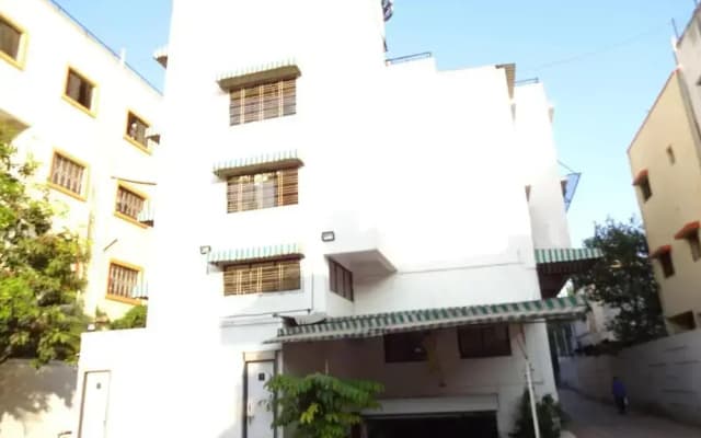 Hotel Suresh Inn