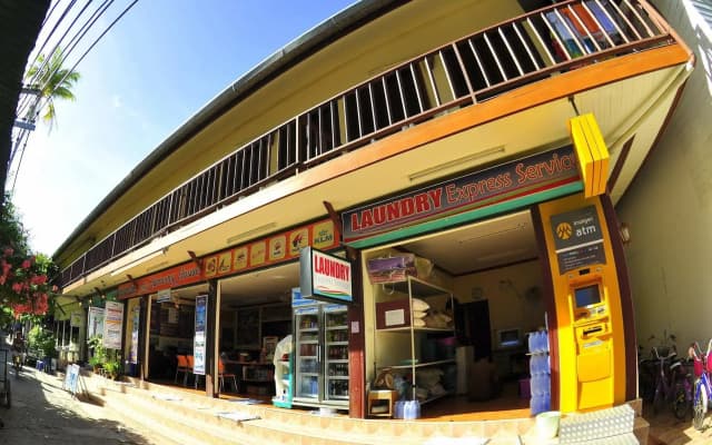 Harmony House - Hostel