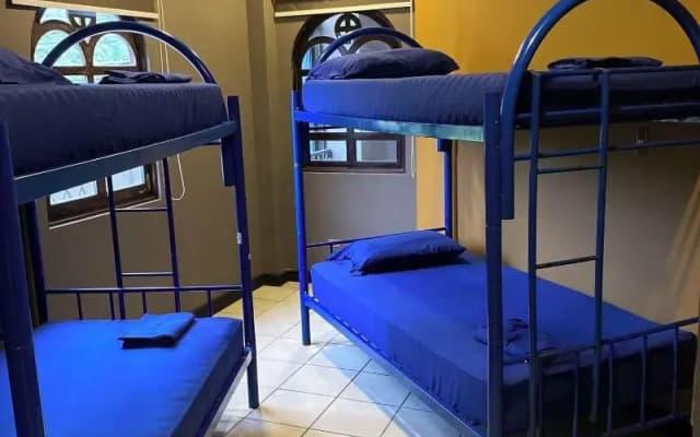 Alajuela Backpackers Airport Hostel