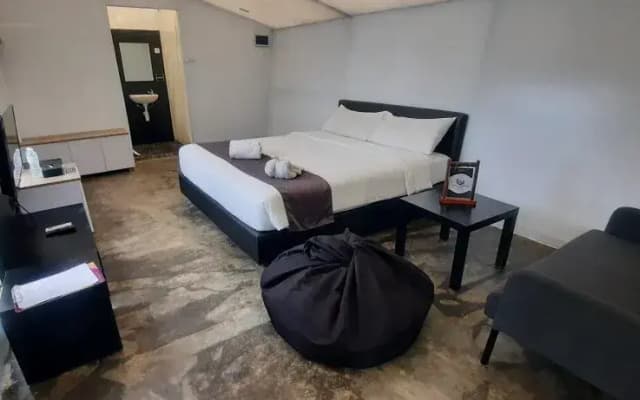 Leuweung Geledegan Ecolodge