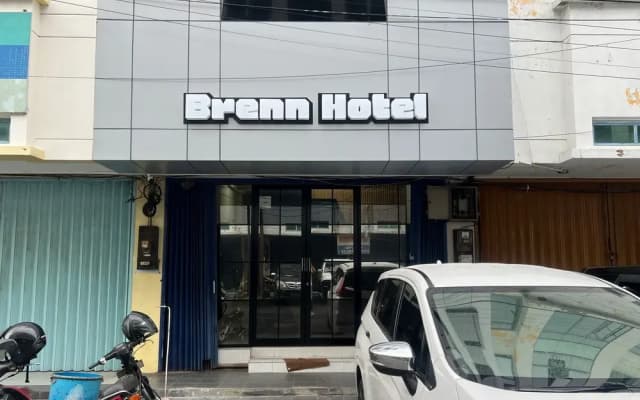 Brenn Hotel Semarang Mitra Reddoorz