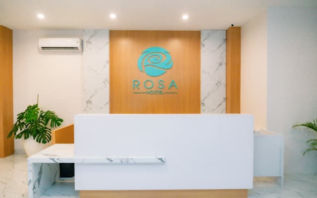 Rosa Hostel