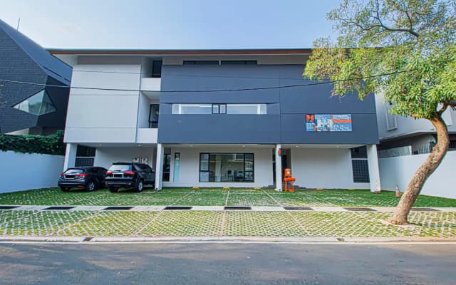 M Studio Karawaci